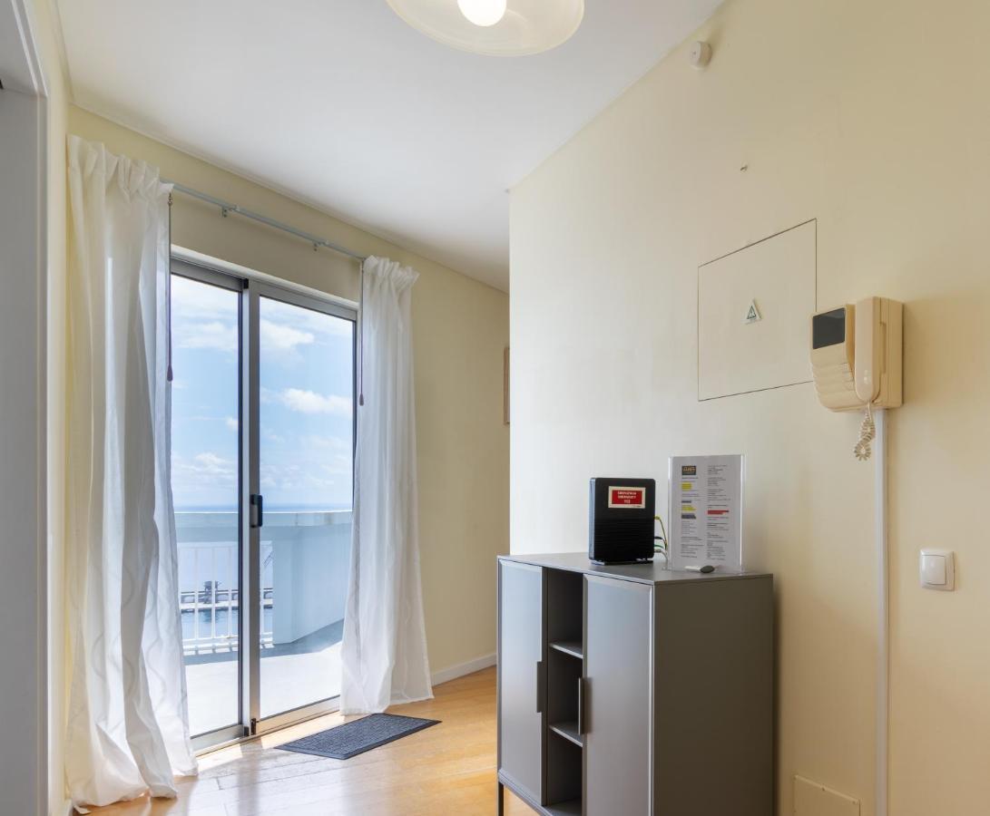 Atlantic Penthouse - City, Montain & Ocean - Free Parking Понта Делгада Екстериор снимка
